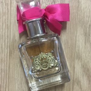 Juicy couture perfume